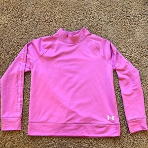 NWOT: Girls long sleeve Under Armour sweatshirt. Size XL. Dri-fit.